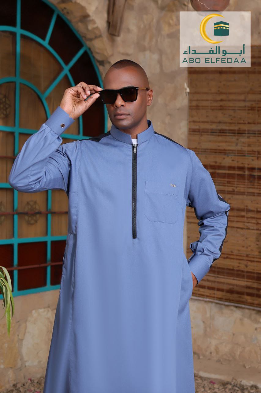 Modern Sporty Thobe – Mocha, Navy, Black & Light Blue